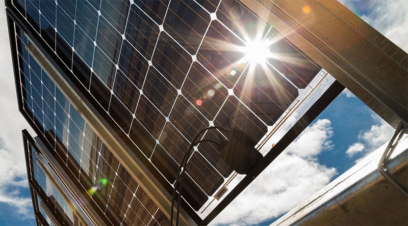 bifacial solar panels
